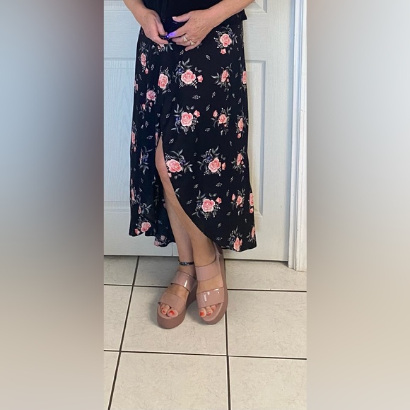 Women's Boho Floral Print Wrap Front Self Tie Knot Ruffle Hem Split Midi Skirt - Picture 5 of 12